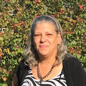 Meet your Posher, Leslie